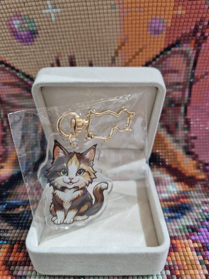 Acryl - Schlüsselanhänger mit Lucky Maskottchen GOLD KATZE - Lucky Soul Diamonds