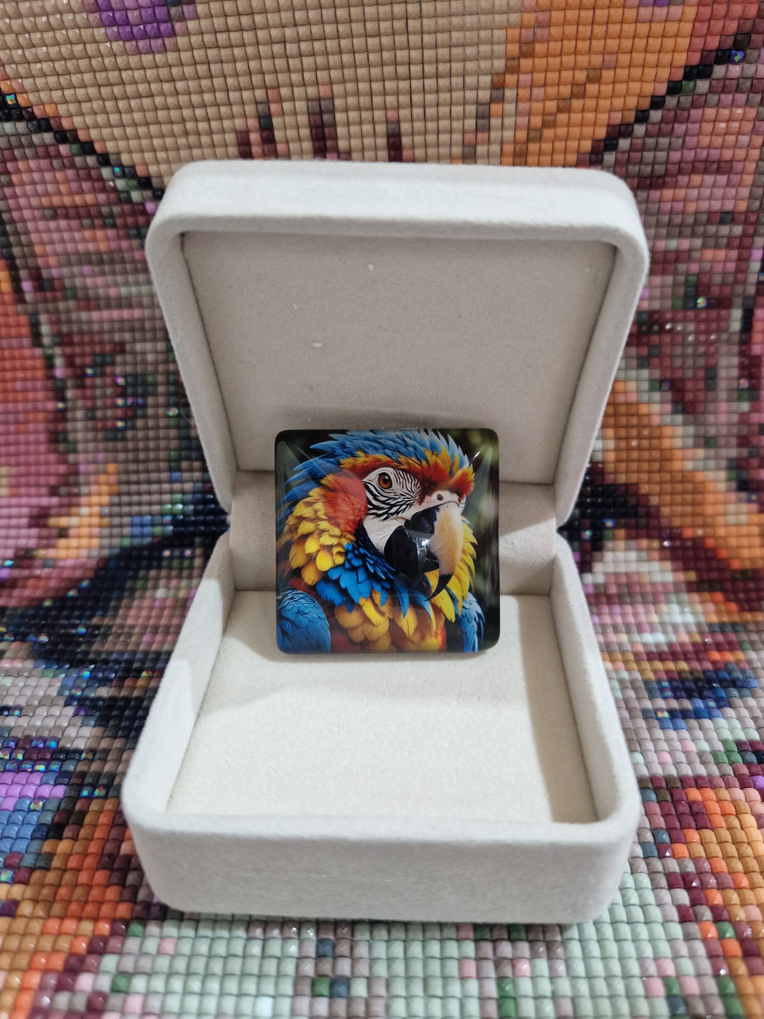 Cover Minder "Regenbogen Ara" mit Glas & Magnet - Lucky Soul Diamonds